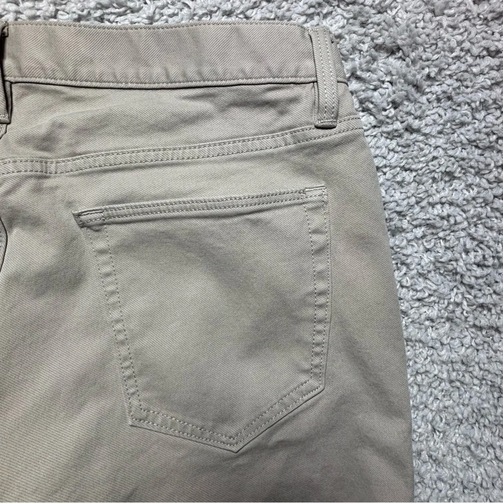 Banana Republic Pants Mens 32 x 34 Traveler Athletic Tapered Fit Twill Classic